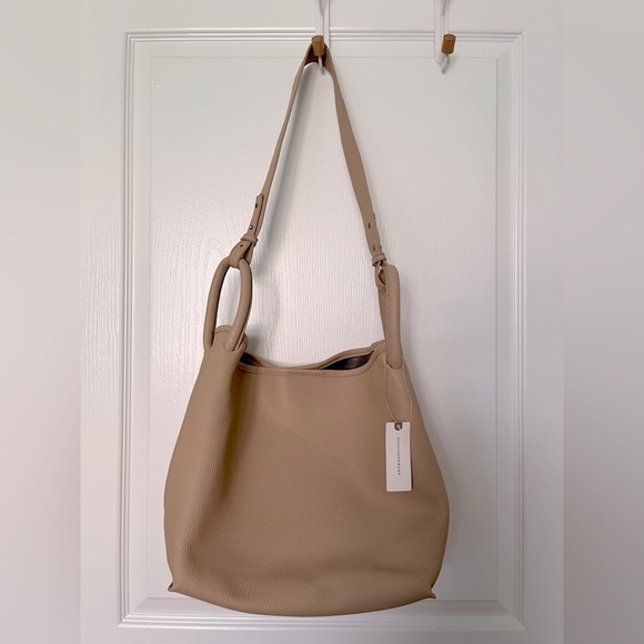 NWT Anthropologie Loop Handle Bucket Bag Taupe Vegan Leather - Picture 4 of 10